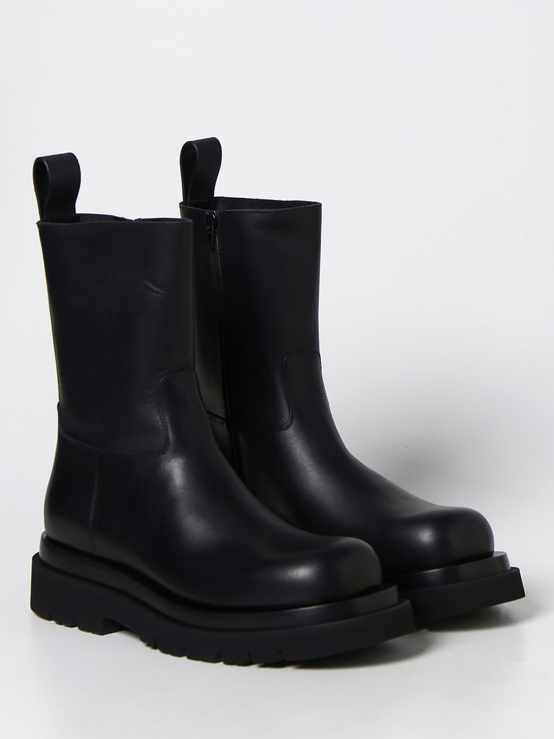 BOTTEGA VENETA BOOTS: Bottega Veneta leather ankle boots, Black - Img 2