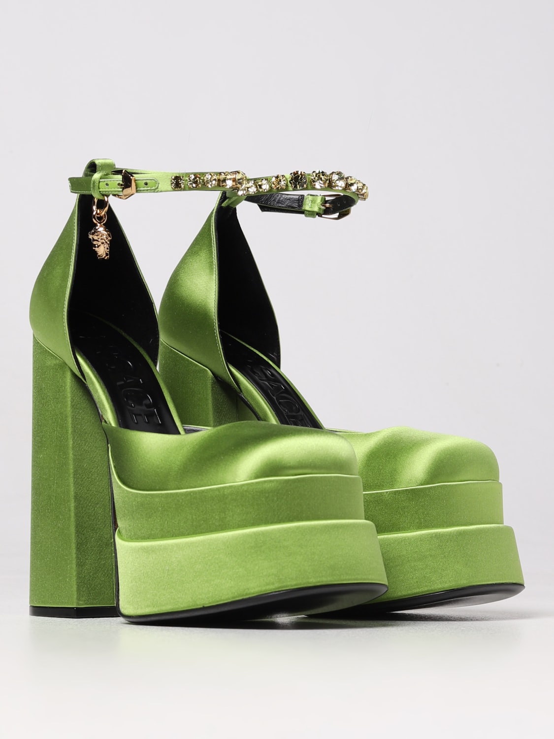 VERSACE HIGH HEEL SHOES: Medusa Aevitas Versace satin décolléte with platform with charm, Yellow - Img 2