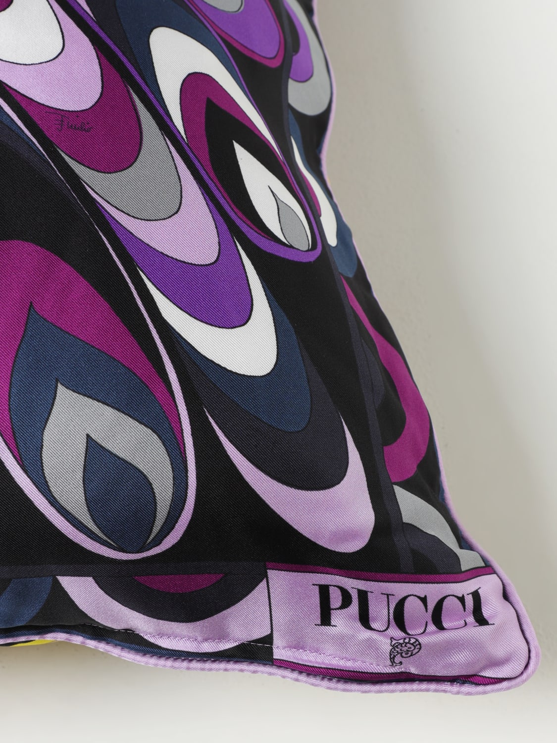 PUCCI CUSHIONS: Pucci cushion in printed silk, Yellow - Img 4