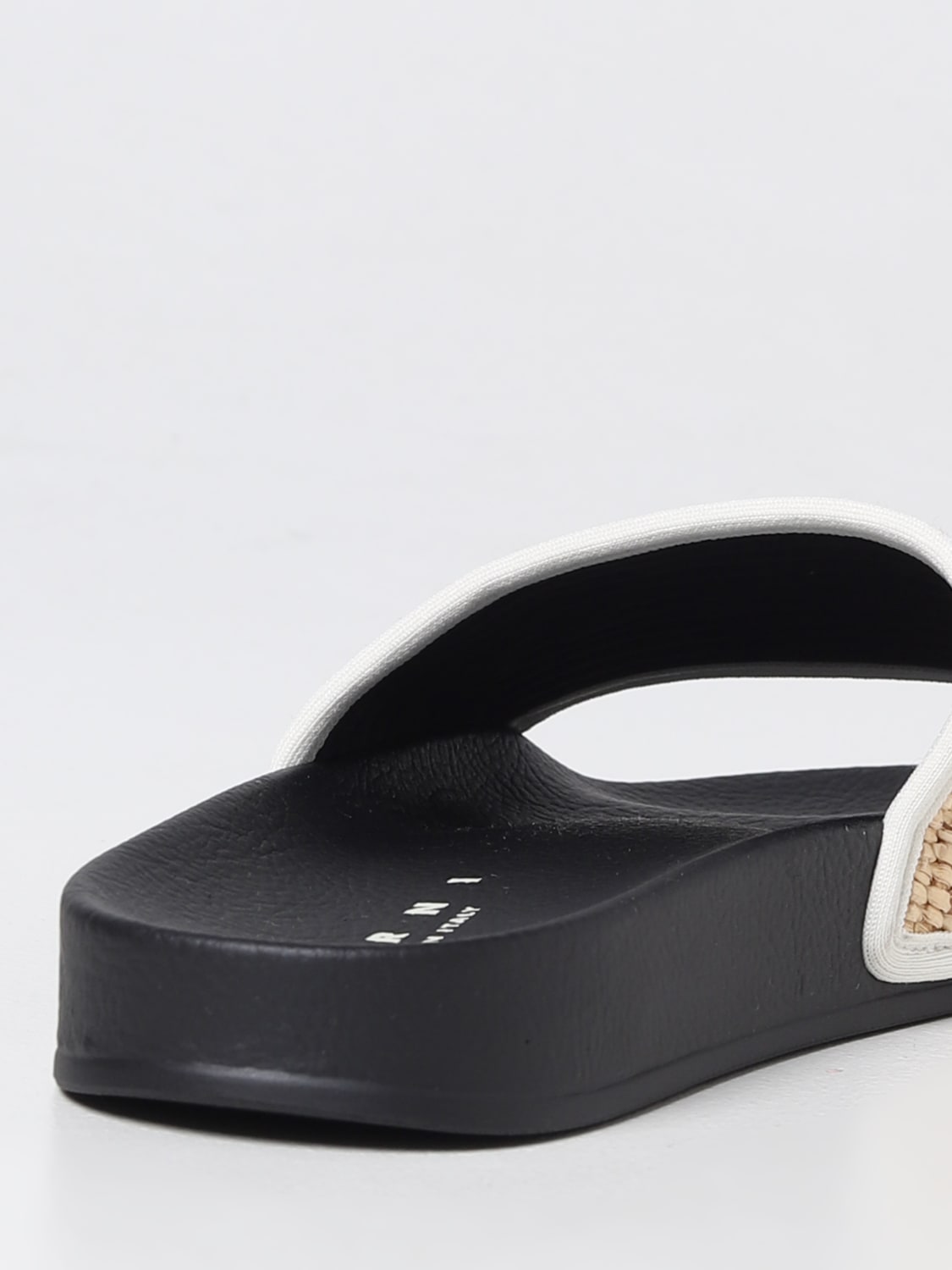 ■MARNI■ Raffia Sandals Natural White SAMS016102P3860ZO461 MARNI: sliders in woven raffia - Natural | Marni flat