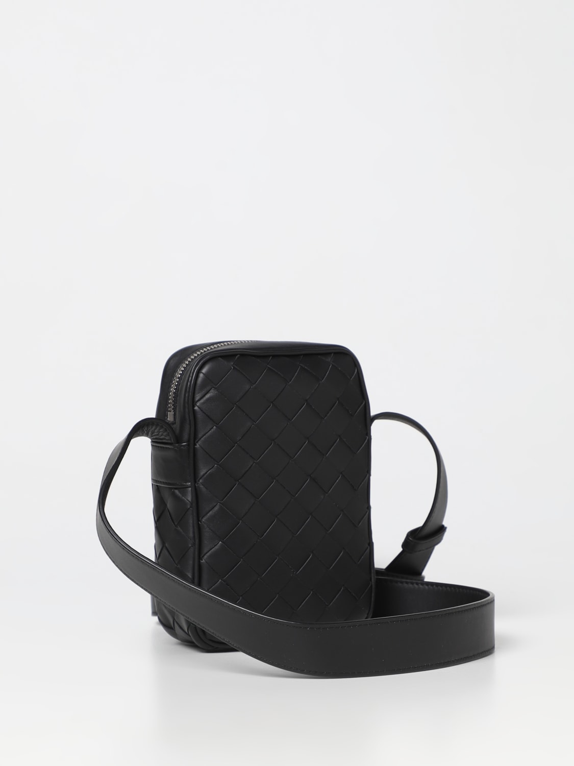 BOTTEGA VENETA：バッグ メンズ - ブラック | GIGLIO.COMオンラインのBottega Veneta ショルダーバッグ  743214VCPQ3