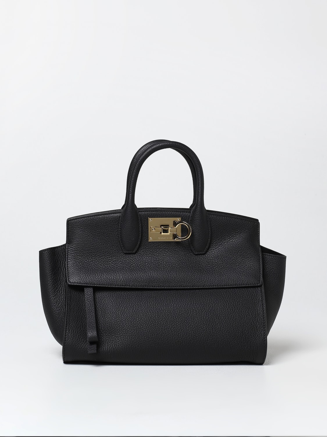 FERRAGAMO Studio bag in grained leather Black Ferragamo handbag 214493 763095 online at GIGLIO.COM