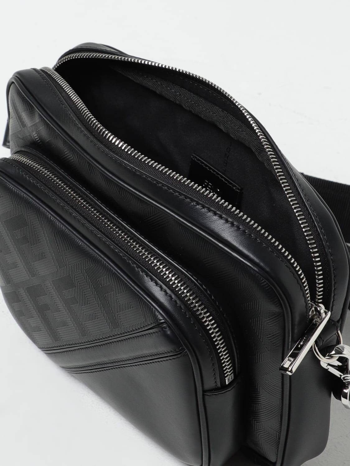 FENDI SHOULDER BAG: Fendi Camera Case Duo Shadow Diagonal Fendi bag in leather, Black - Img 4