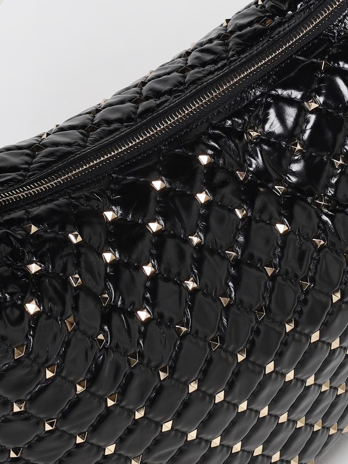 VALENTINO GARAVANI SHOULDER BAG: Valentino Garavani Rockstud Spike bag in quilted nappa with studs, Black - Img 3