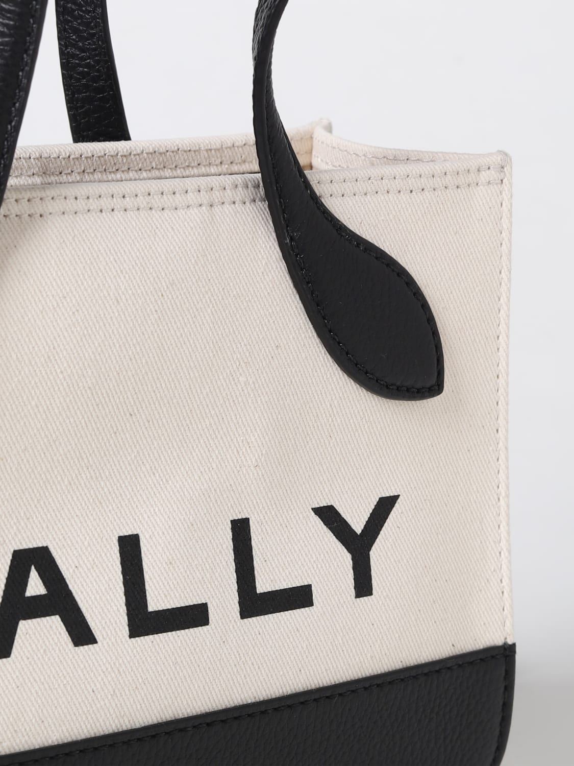 BALLY：ショルダーバッグ レディース - ホワイト | GIGLIO.COM