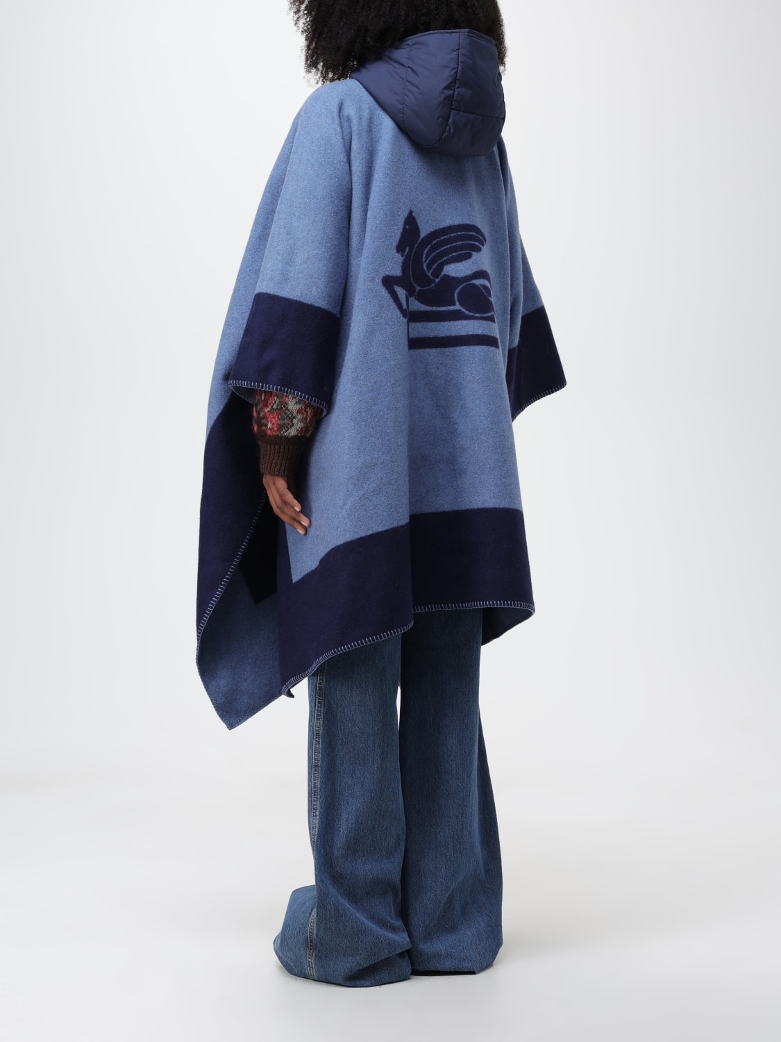 ETRO ケープ ETRO ペイズリーリバーシブル ケープ | ブラック | FARFETCH JP