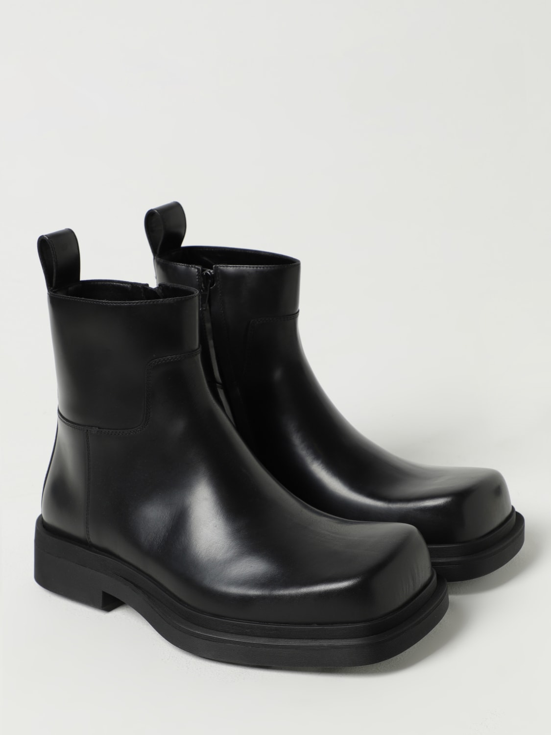 BOTTEGA VENETA BOOTS: Bottega Veneta leather ankle boots, Black - Img 2