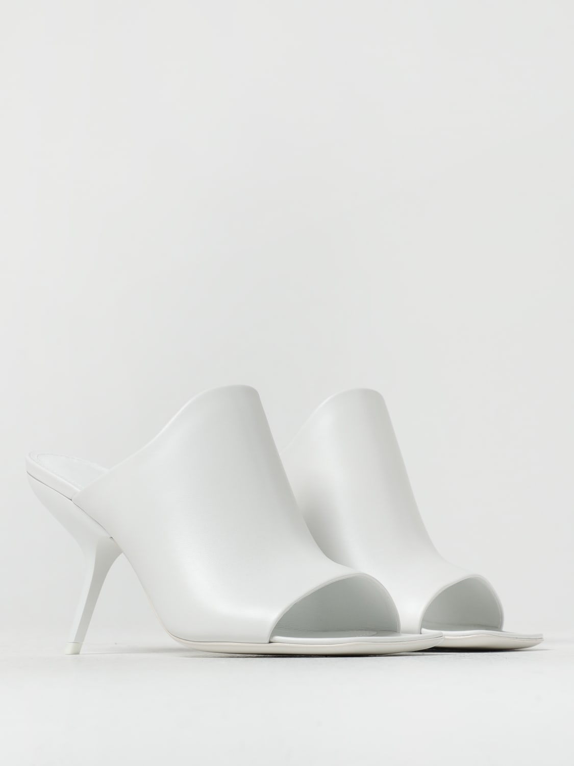 FERRAGAMO HEELED SANDALS: Ferragamo Nappa leather mules, White - Img 2