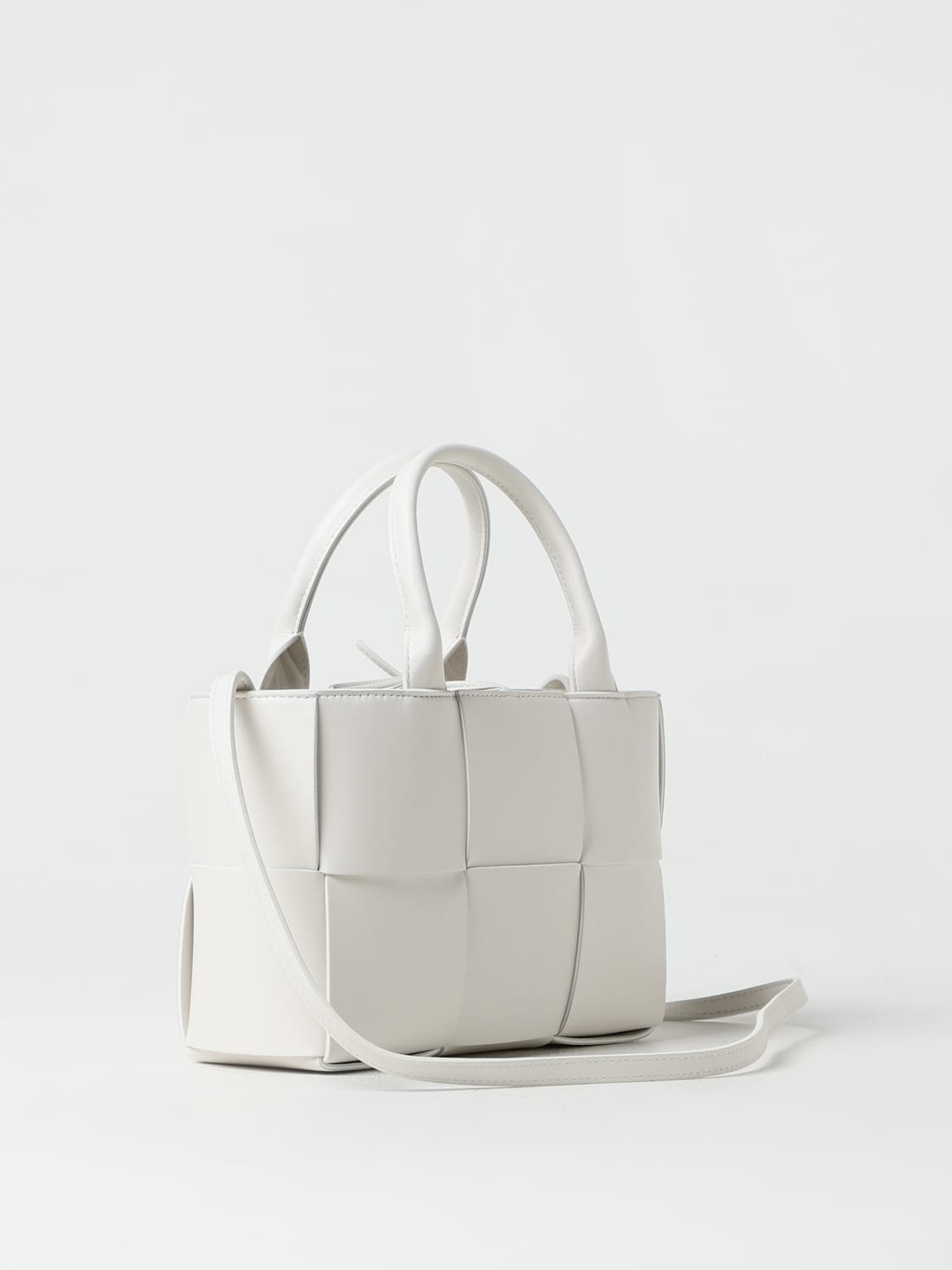 BOTTEGA VENETA HANDBAG: Bottega Veneta Arco bag in woven nappa, White - Img 3