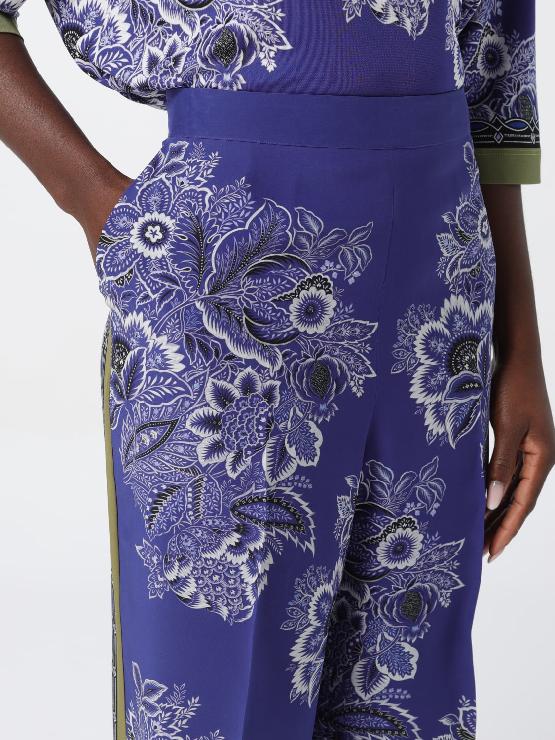 パンツ ETRO Women Straight Pants WREA0014AK012X0883 Blue Etro Casual trousers - Blue - Women | WREA0014AK012X0883