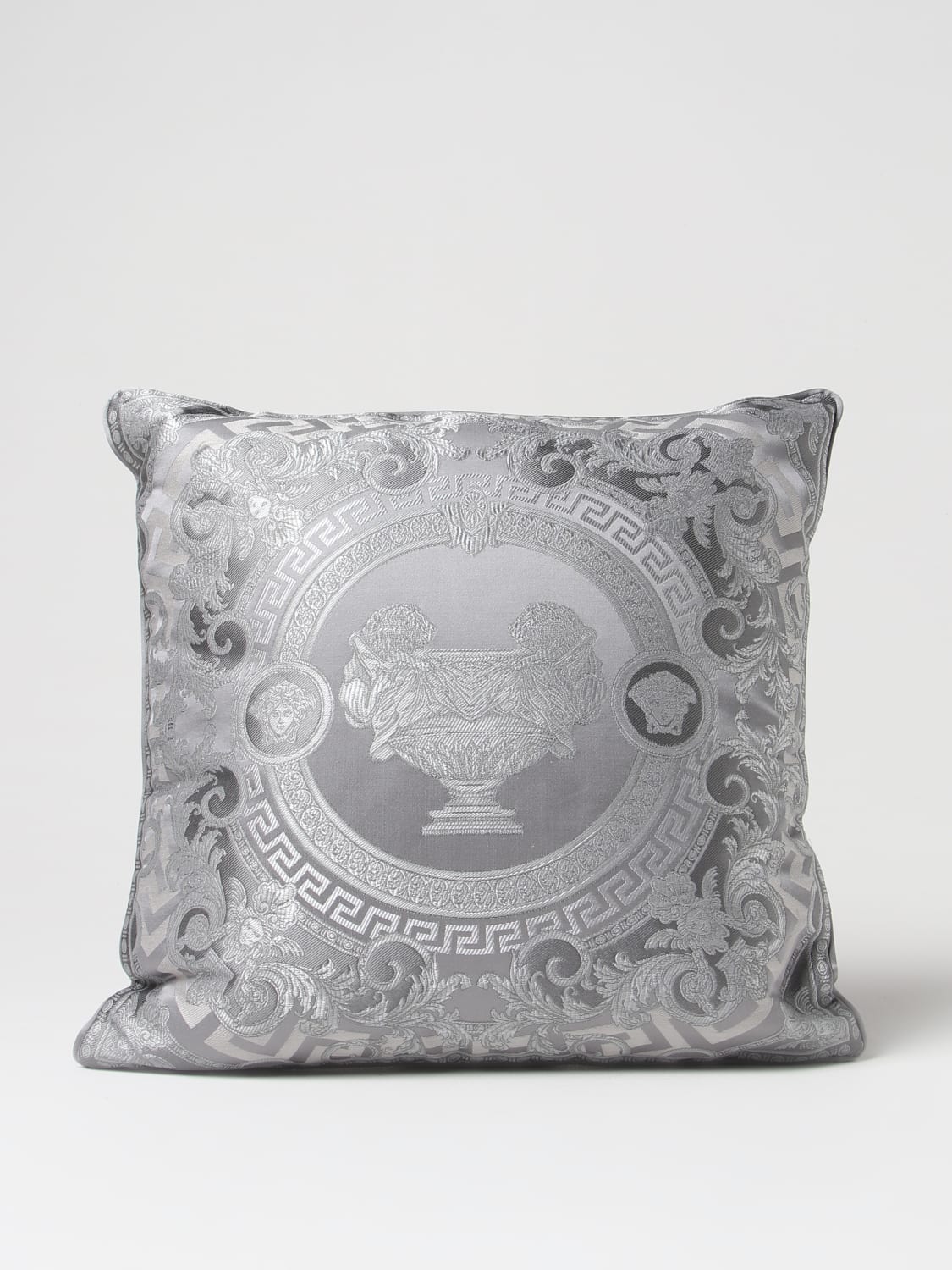 VERSACE HOME CUSCINI: Cuscino Versace Home in misto cotone e seta , Grigio - Img 1