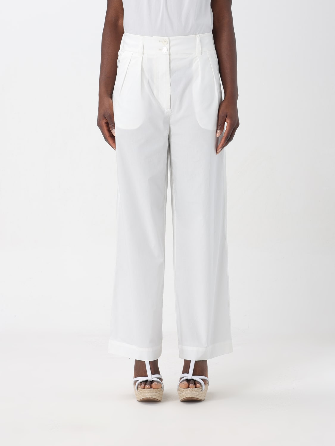 パンツ WOOLRICH Women Straight Pants CFWWTR0174FRUT3027 WHITE Woolrich Outlet: Pants woman - White | Woolrich pants