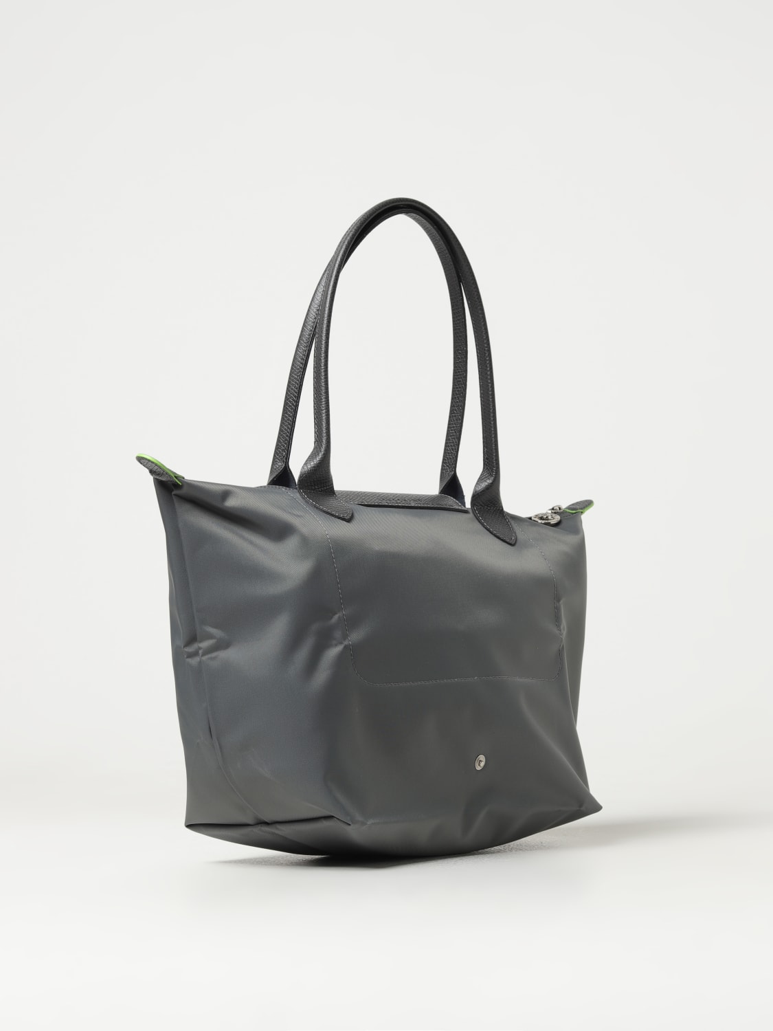 LONGCHAMP BORSA A SPALLA: Borsa Le Pliage Green M Longchamp in nylon riciclato e pelle, Grigio - Img 2