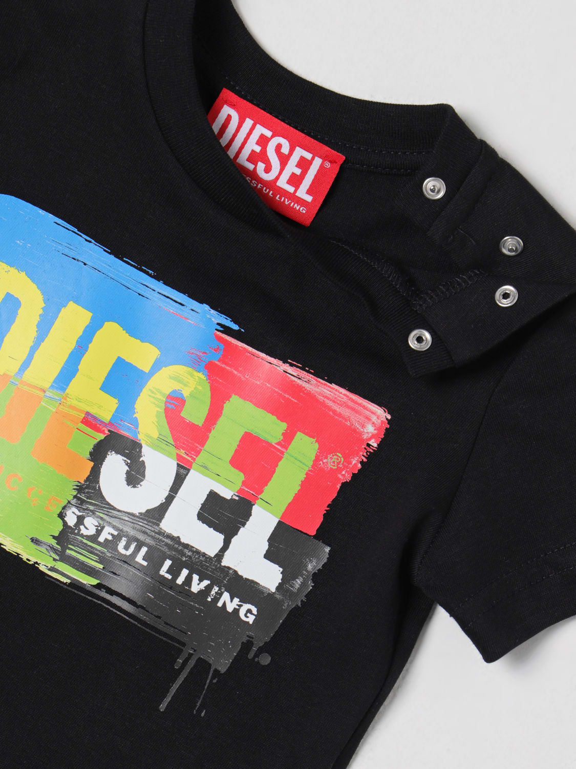 DIESEL T-SHIRT: T-shirt Diesel con stampa logo multicolor, Nero - Img 3