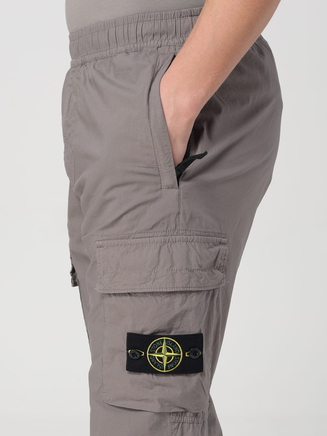 STONE ISLAND: Pants men - Grey | Stone Island pants 31303