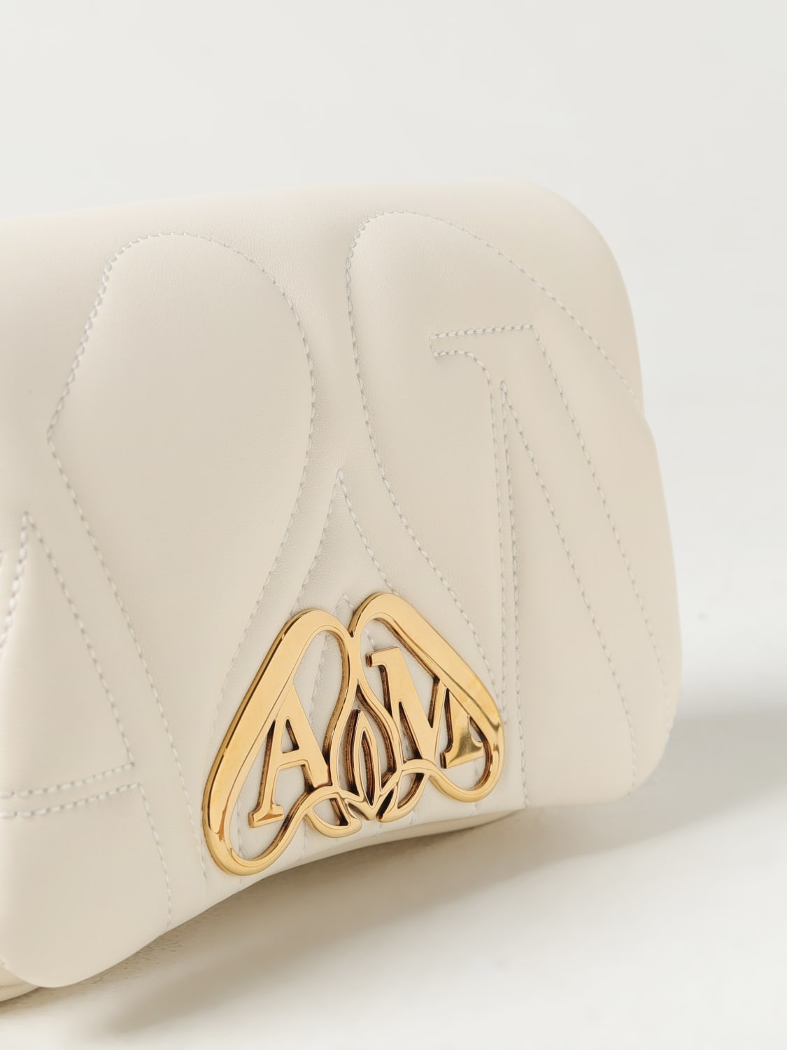 ALEXANDER MCQUEEN MINI BAG: Alexander McQueen Seal clutch in quilted leather, Yellow Cream - Img 3