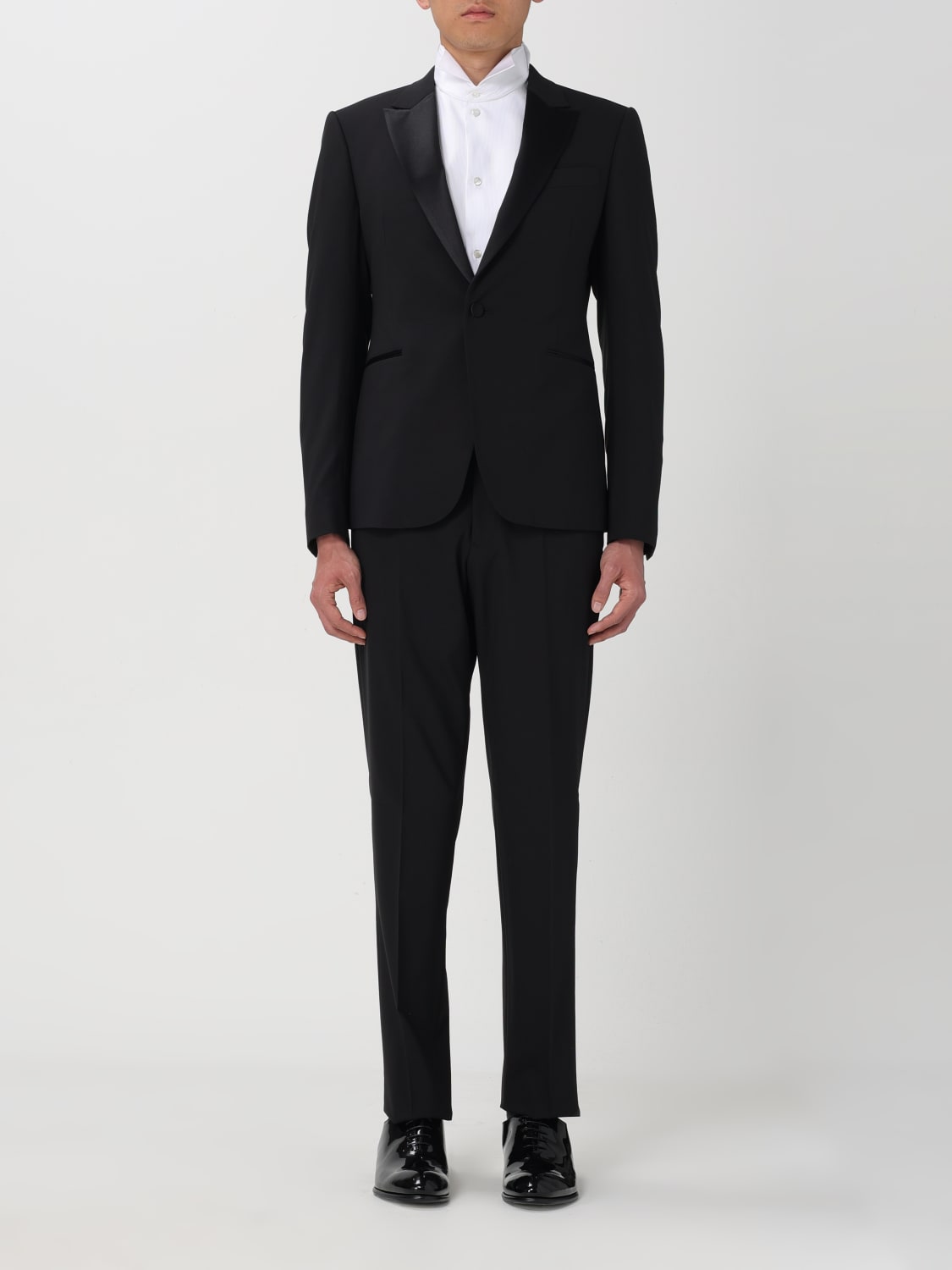 Traje armani hombre precio 2025