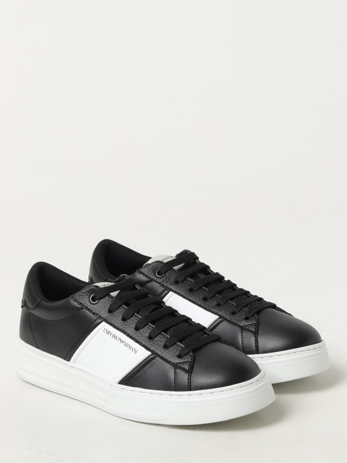 スニーカー EMPORIO ARMANI Men Sneakers X4X570XN840K001 BLACK EMPORIO ARMANI: Sneakers men - Black | Emporio Armani