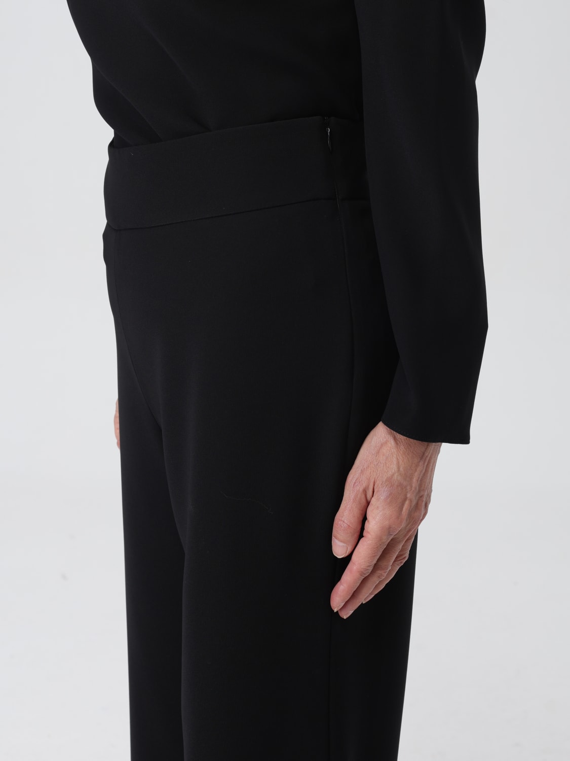 パンツ EMPORIO ARMANI Woman Pants Black 8N2P052NWAZ 0999 Emporio Armani Outlet: Pants woman - Black | Emporio Armani