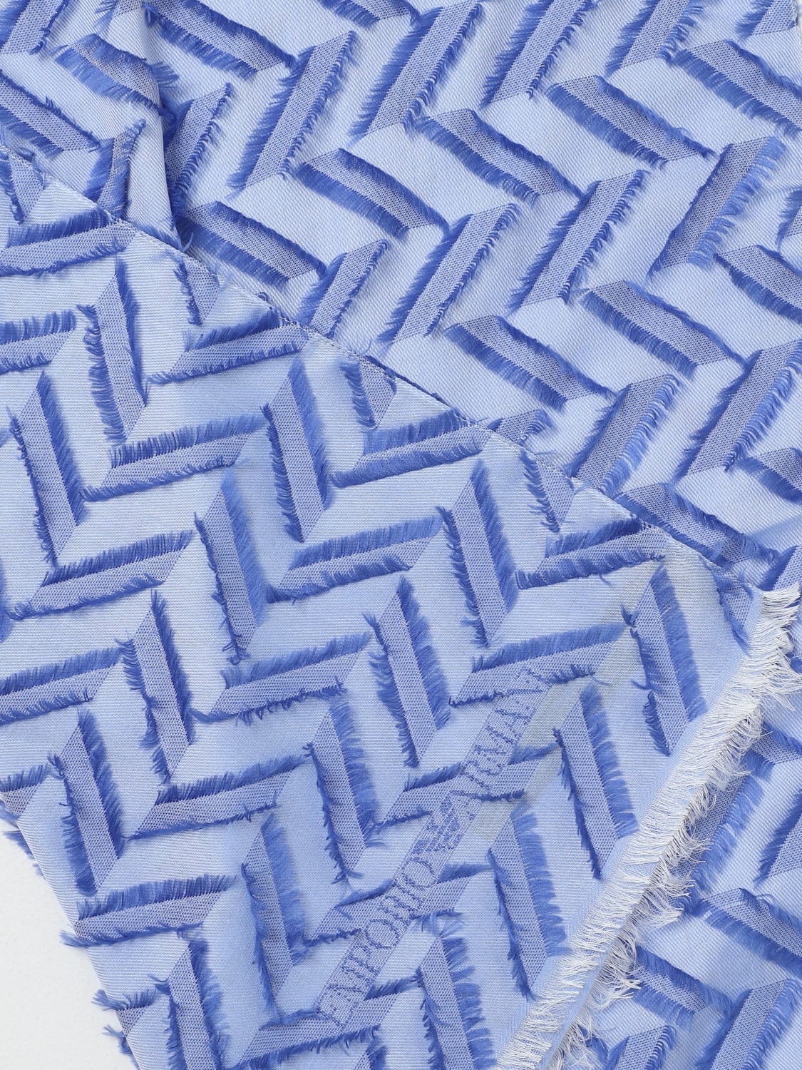 スカーフ EMPORIO ARMANI Woman Scarf Blue 6352334R326 25232 Emporio Armani Outlet: Neck scarf woman - Blue | Emporio