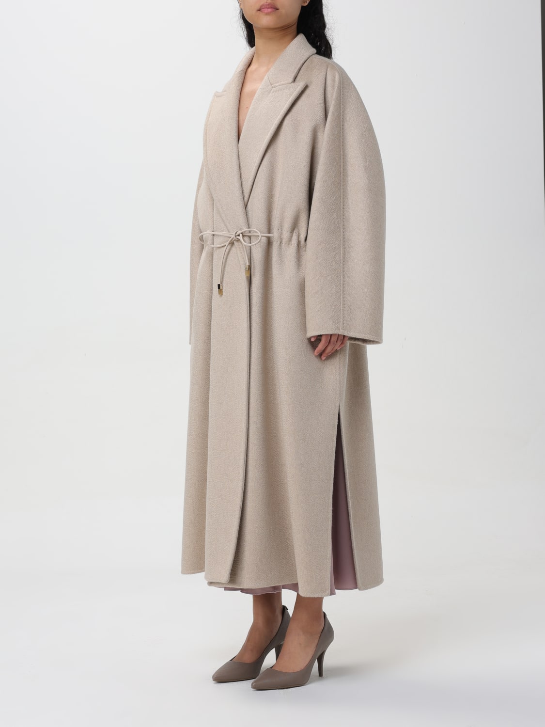 MAX MARA: Пальто Женское - Бежевый | Max Mara Пальто 2411011011600 на сайте  GIGLIO.COM