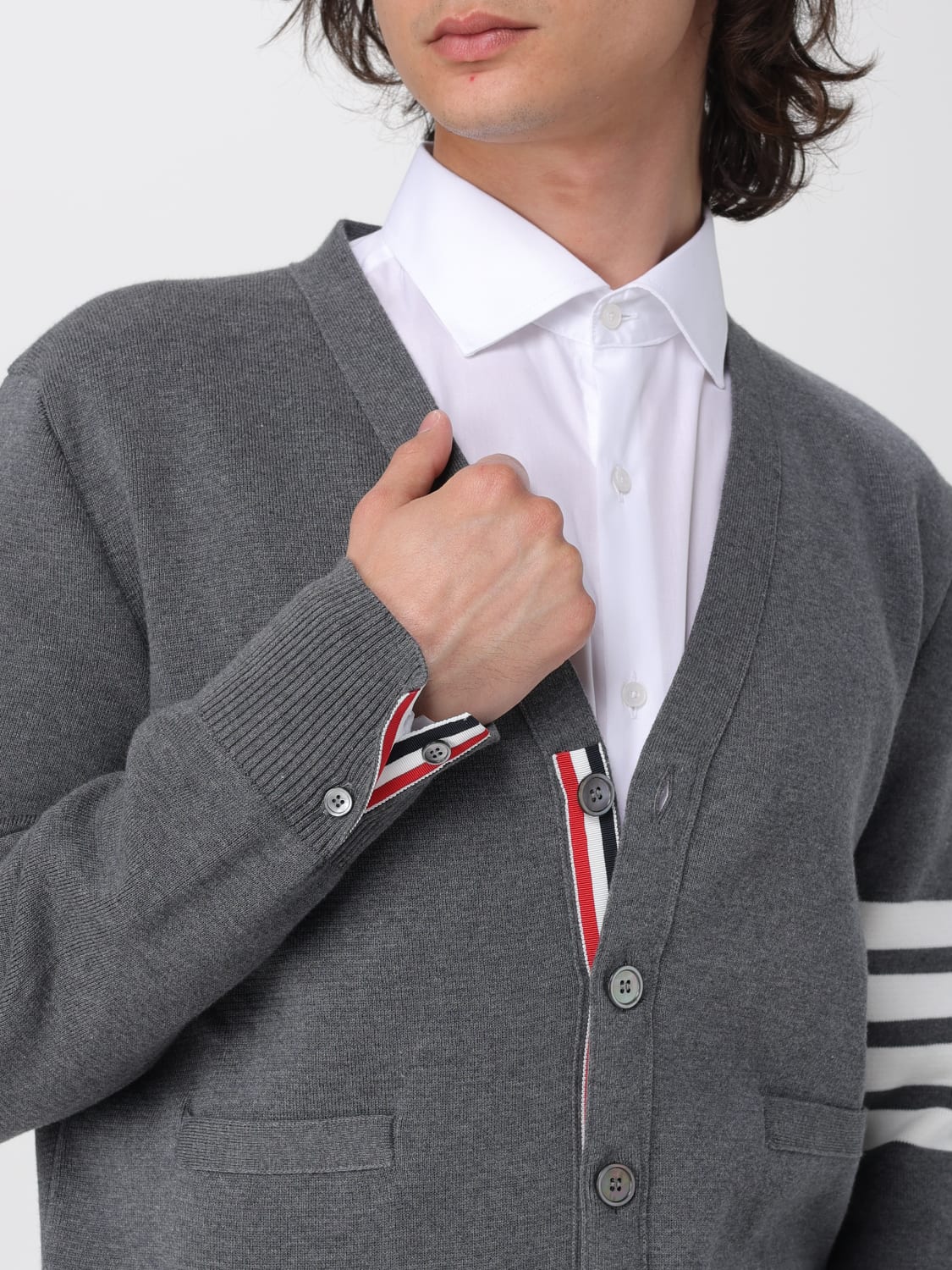 THOM BROWNE グレー カーディガン Classic Cashmere 4-Bar Cardigan | Thom Browne