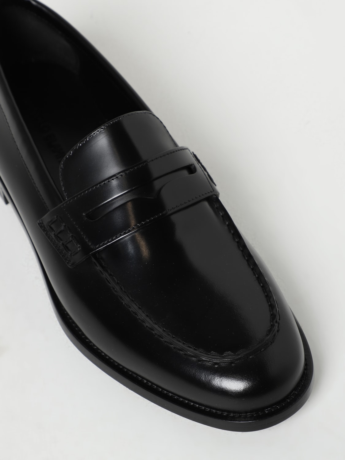 MANOLO BLAHNIK: Shoes men - Black | Manolo Blahnik loafers 3232729