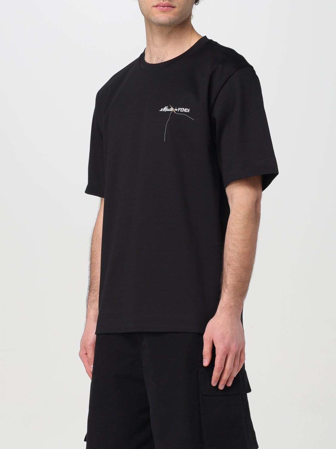 FENDI：Tシャツ メンズ - ブラック | GIGLIO.COMオンラインのFendi T