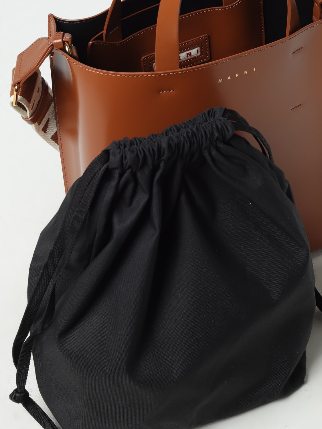 ハンドバッグ MARNI Woman Handbag Blue SHMPV01TU0LV639 00B38 MARNI: Crossbody bags woman - Blue | Marni handbag