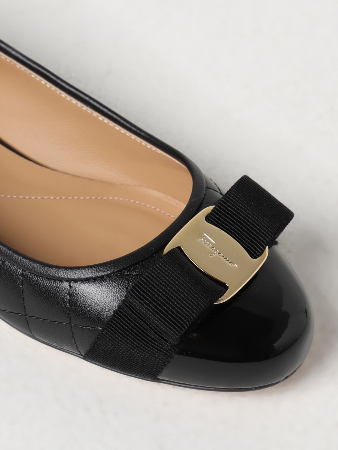 FERRAGAMO: Shoes woman - Black | Ferragamo ballet flats 01M831 672100 ...