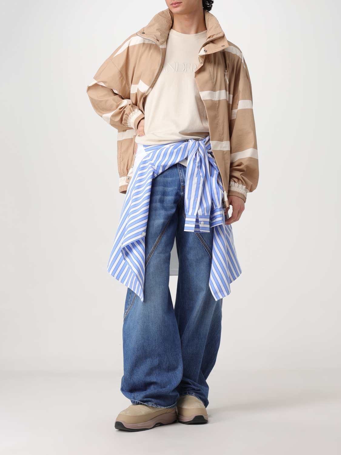 Tシャツ・カットソー JW ANDERSON Men T Shirts JT0211PG0980132 Beige FENCE PRINTED T-SHIRT – JW Anderson