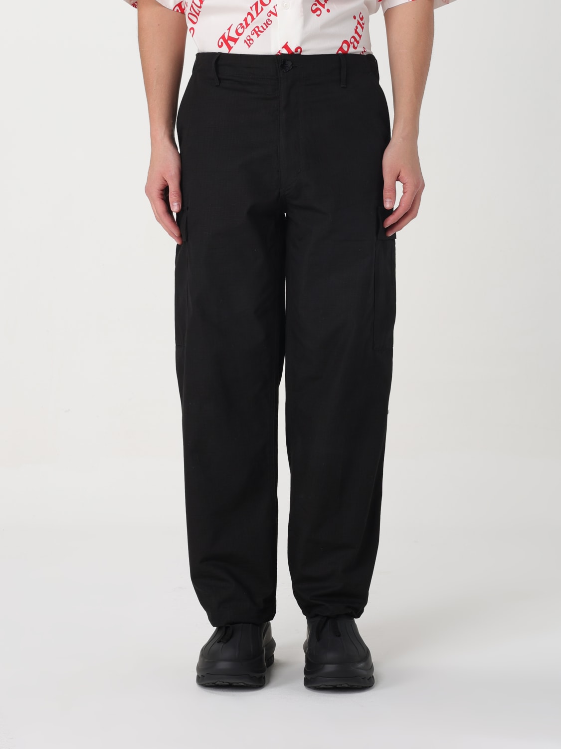 Kenzo Outlet Pantalone uomo Nero Pantalone Kenzo FE55PA2429DL online su GIGLIO.COM