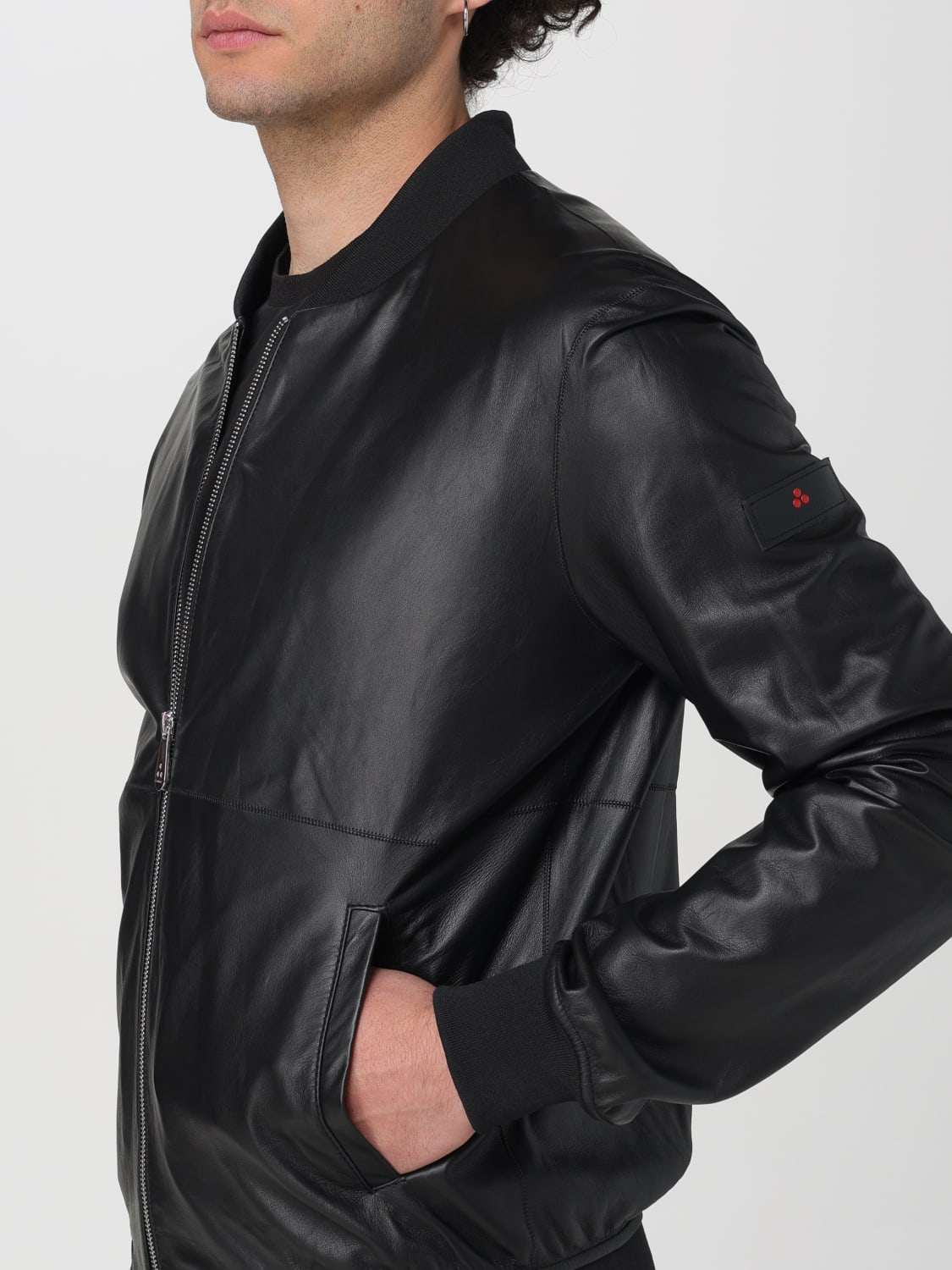 PEUTEREY ブラックレザージャケット S CENTERVILLE PEUTEREY ブラックレザージャケット S CENTERVILLE