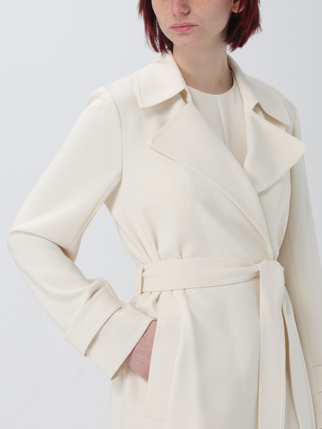 コート THEORY Woman Coat Ivory J0709411 Y0C THEORY: Coat woman - Ivory | Theory coat J0709411 online at