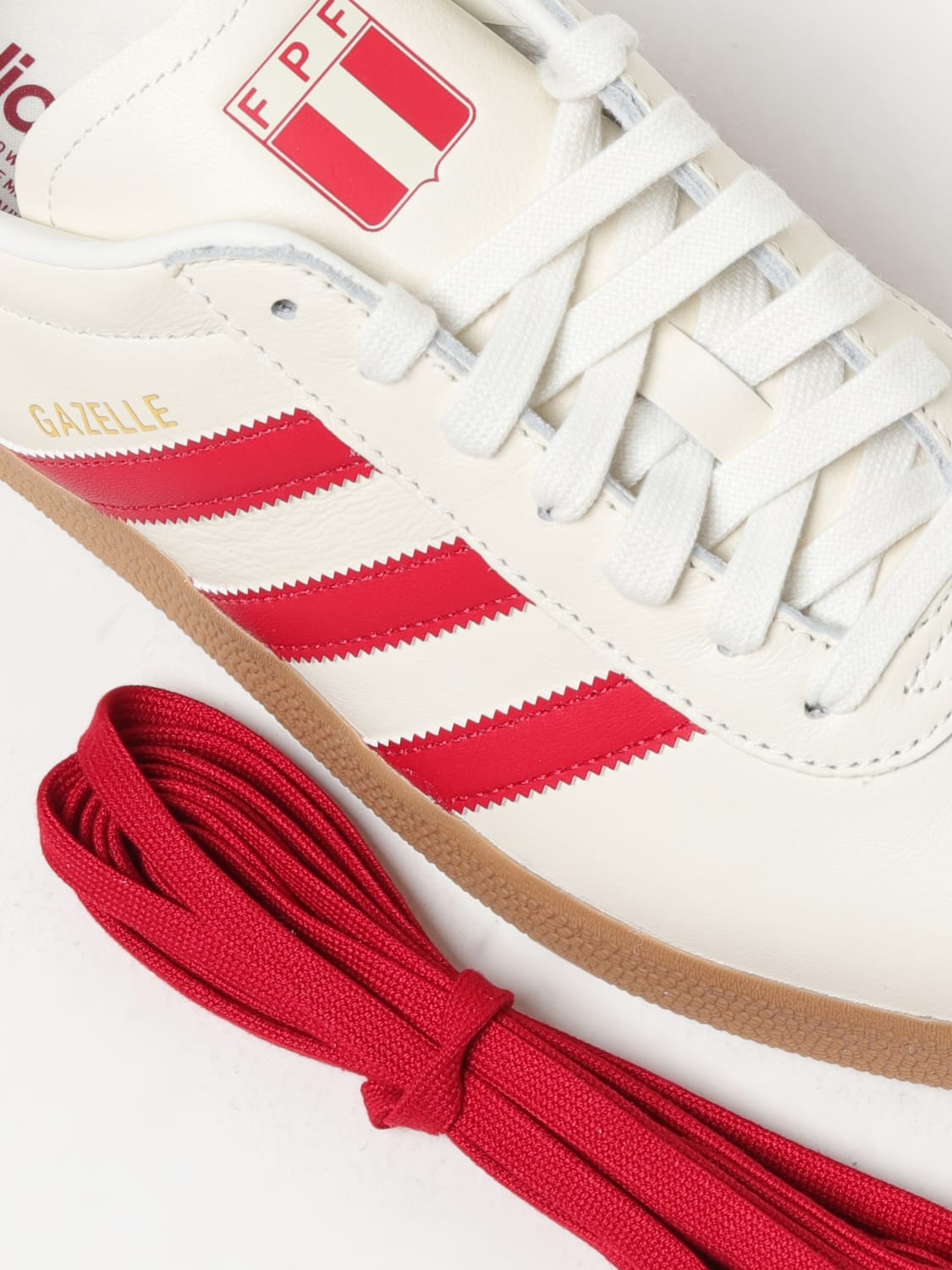 Adidas originals peru red sale
