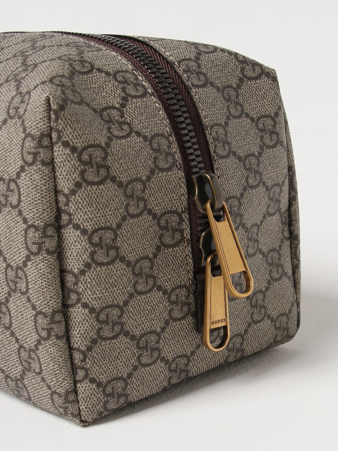 GUCCI BEAUTYCASE: Beauty case Gucci in tessuto GG Supreme, Beige - Img 3