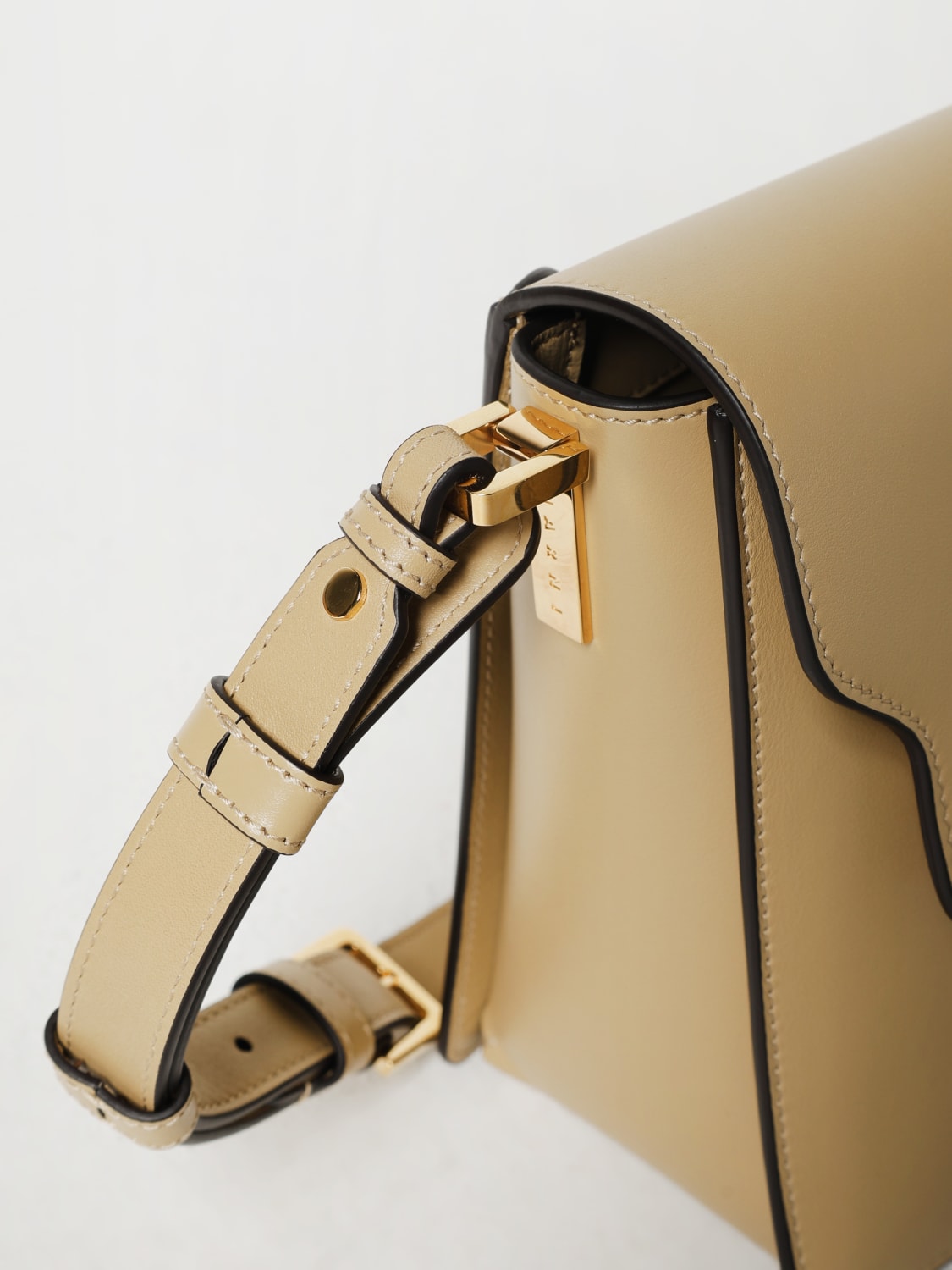 ショルダーバッグ・ポシェット MARNI Women Shoulder Bags SBMP0195U1 P6948 878 Beige Black leather Trunkaroo medium shoulder bag | Marni