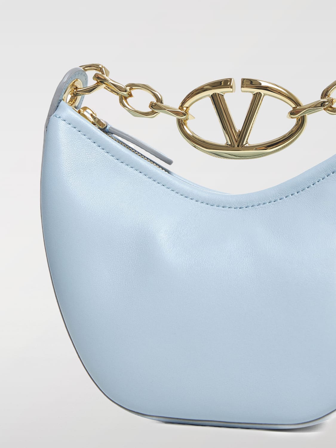 valentino-garavani.jpg