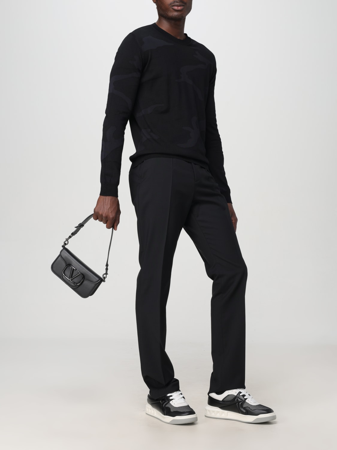 VALENTINO PANTS: Pants men Valentino, Black - Img 2