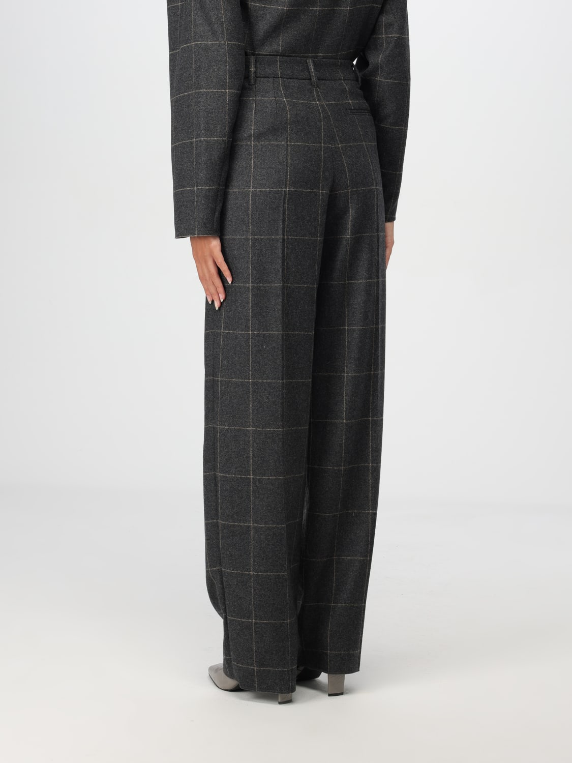 パンツ EMPORIO ARMANI Woman Pants Grey EW000163TE10525 OC001 Emporio Armani Outlet: Pants woman - Grey | Emporio Armani