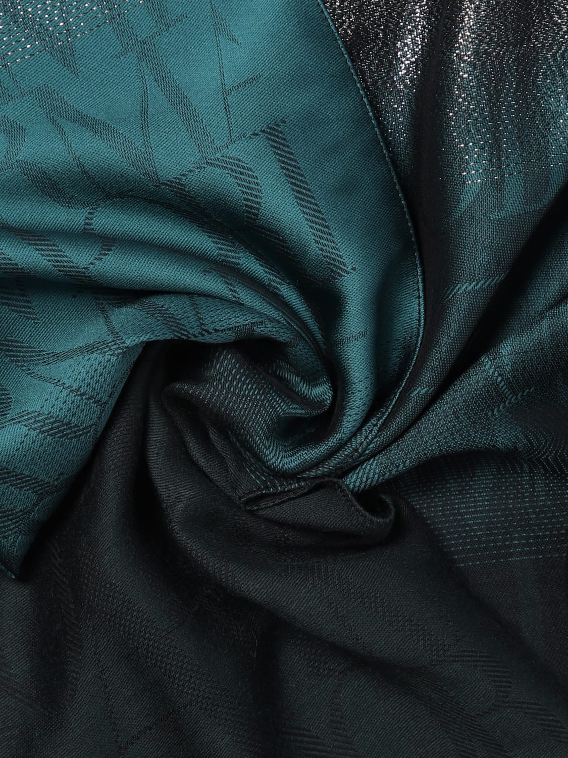 スカーフ EMPORIO ARMANI Woman Scarf Green 6352744F318 45784 Emporio Armani Outlet: Scarf woman - Green | Emporio Armani