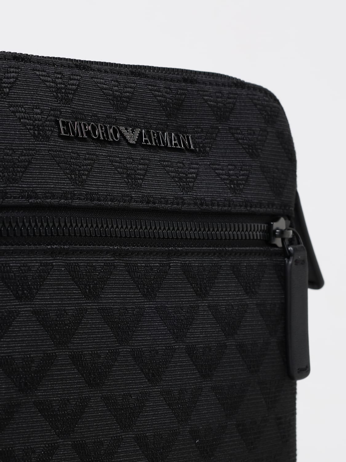 EMPORIO ARMANI Tasche herren Schwarz Emporio Armani Umhangetasche Y4M185Y022V online auf GIGLIO.COM