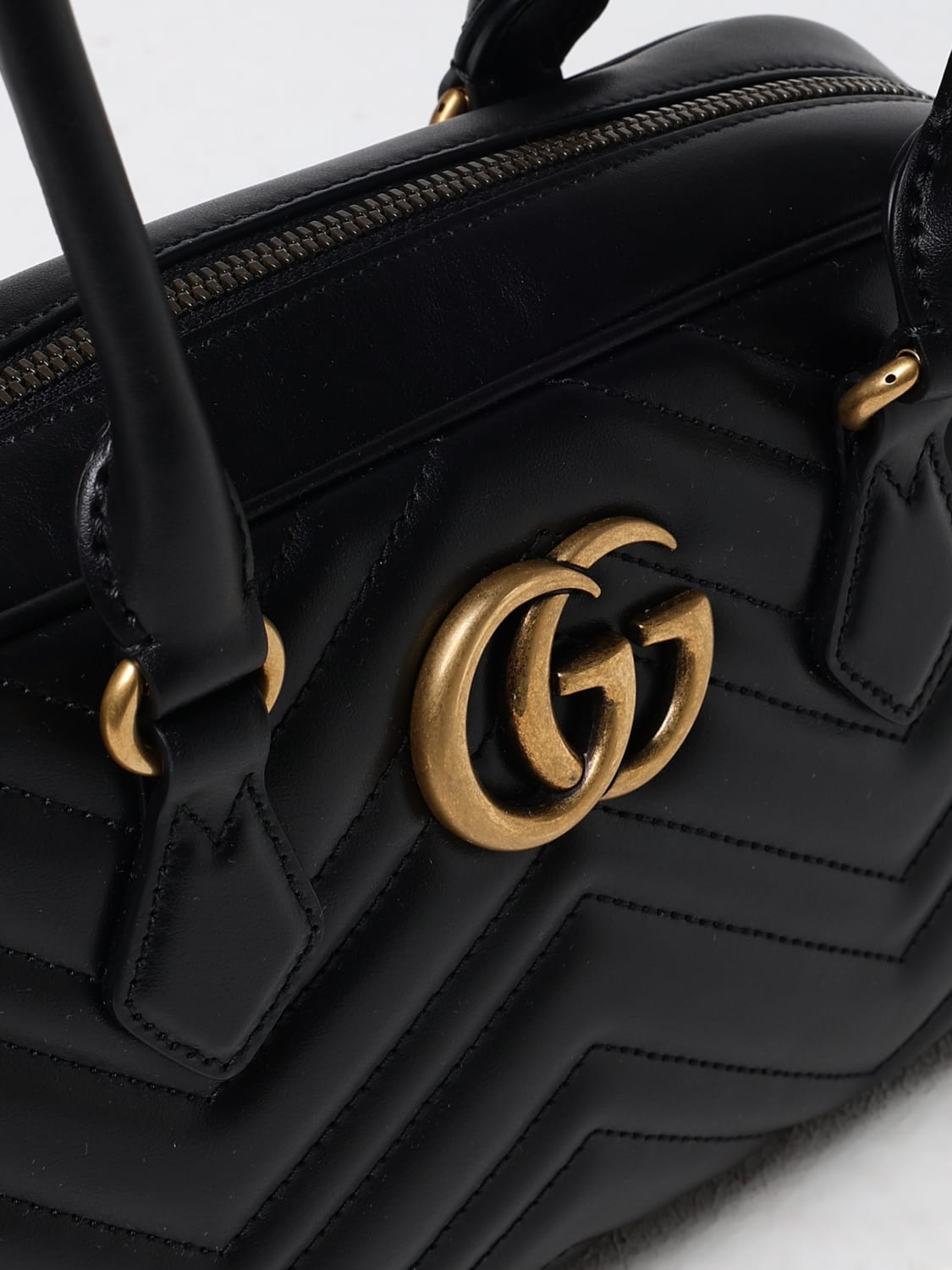 GUCCI BORSA A SPALLA: Borsa GG Marmont 2.0 Gucci in pelle trapuntata, Nero - Img 4