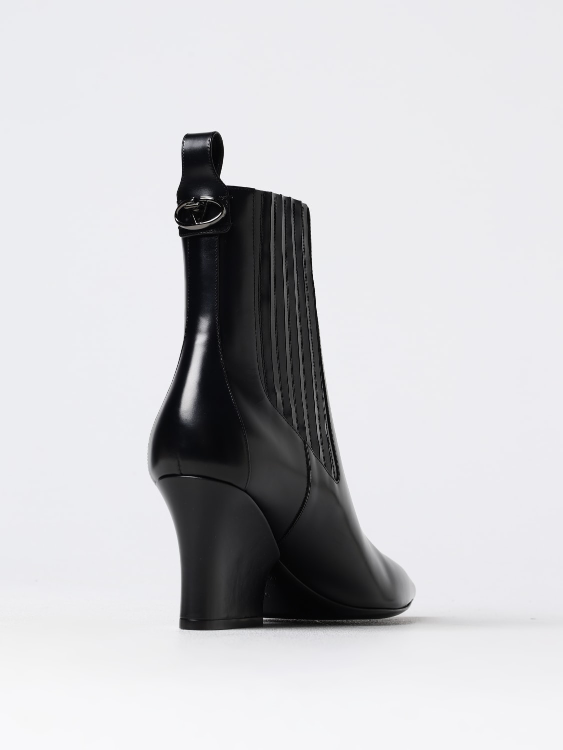 VALENTINO GARAVANI FLAT ANKLE BOOTS: Shoes woman Valentino Garavani, Black - Img 3