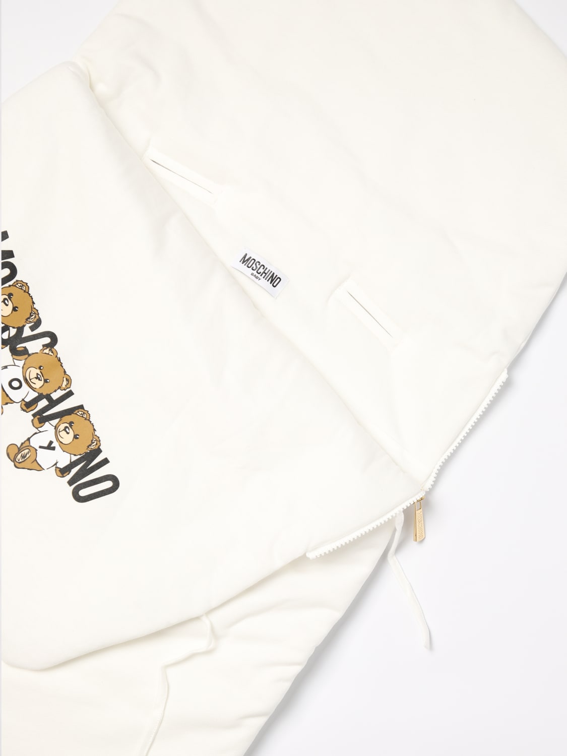 MOSCHINO BEDCOVERS AND BLANKETS: Bedcovers and blankets lifestyle Moschino, Yellow Cream - Img 2