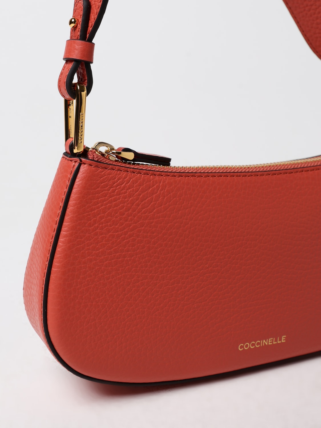 COCCINELLE MINI SAC À MAIN: Sac porté épaule femme Coccinelle, Fraise - Img 3