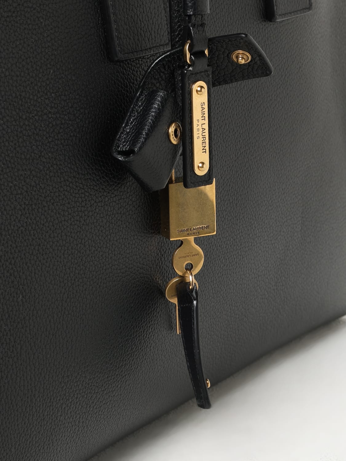 ショルダーバッグ SAINT LAURENT Men Shoulder Bags 631526DTI0W 1000 BLACK SAINT LAURENT: Bags men - Black | Saint Laurent shoulder bag