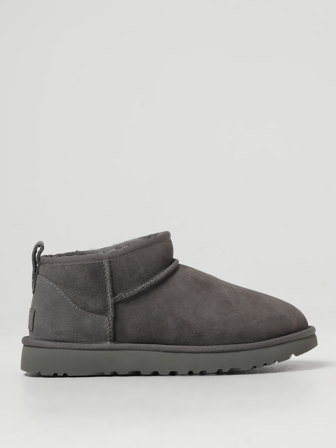 Giglio Stivaletto Classic Ultra Mini UGG in camoscio