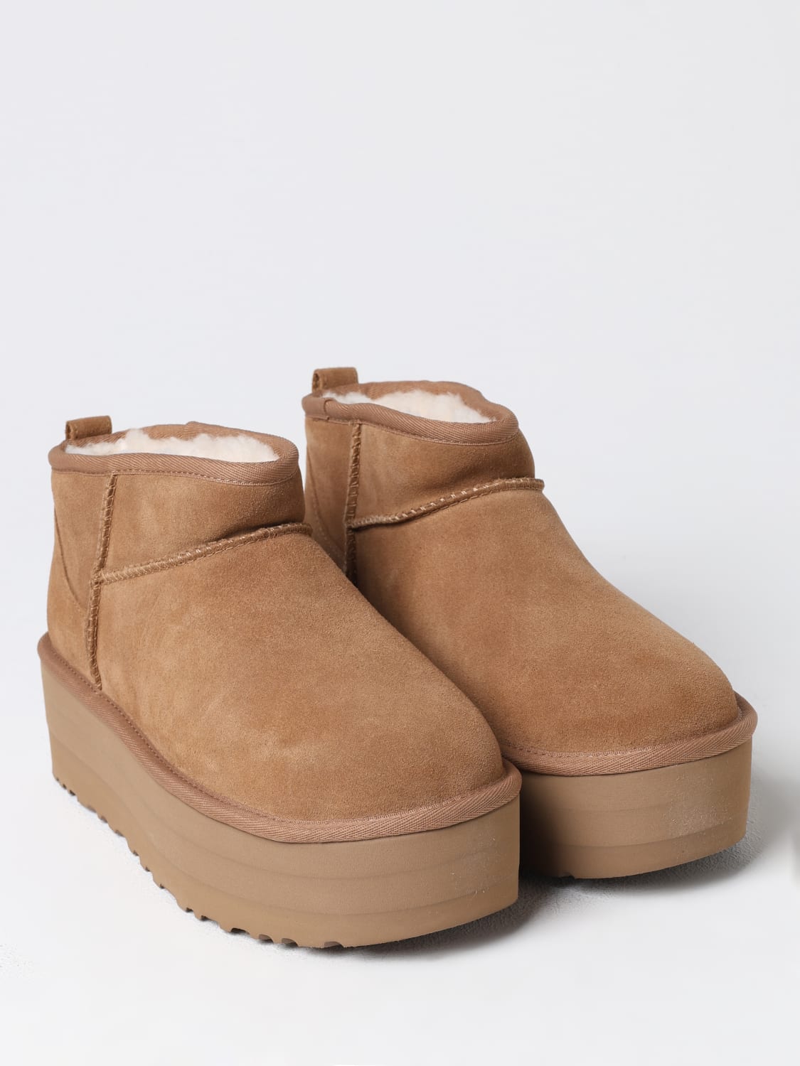 UGG FLAT ANKLE BOOTS: Shoes woman UGG, Hazel - Img 2