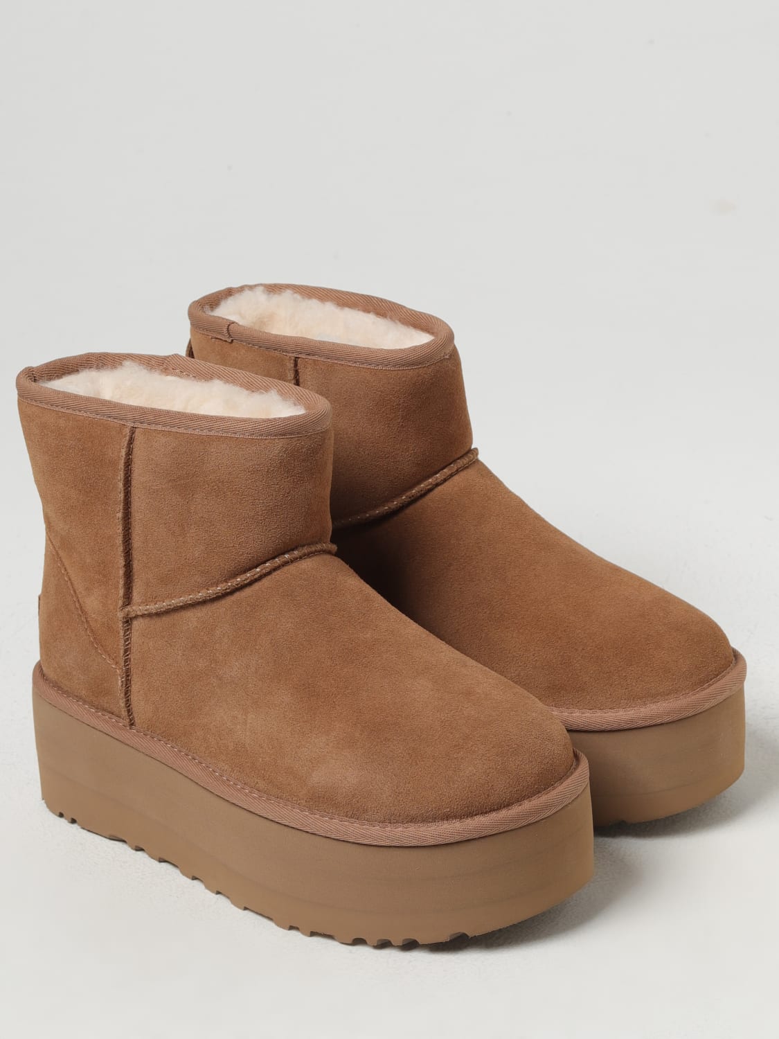 UGG FLAT ANKLE BOOTS: Shoes woman UGG, Hazel - Img 2